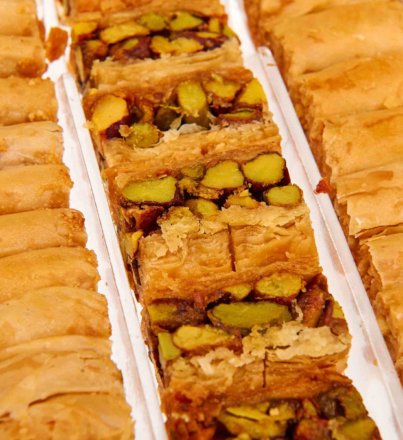 tazah_baklava_2_1400x.jpg